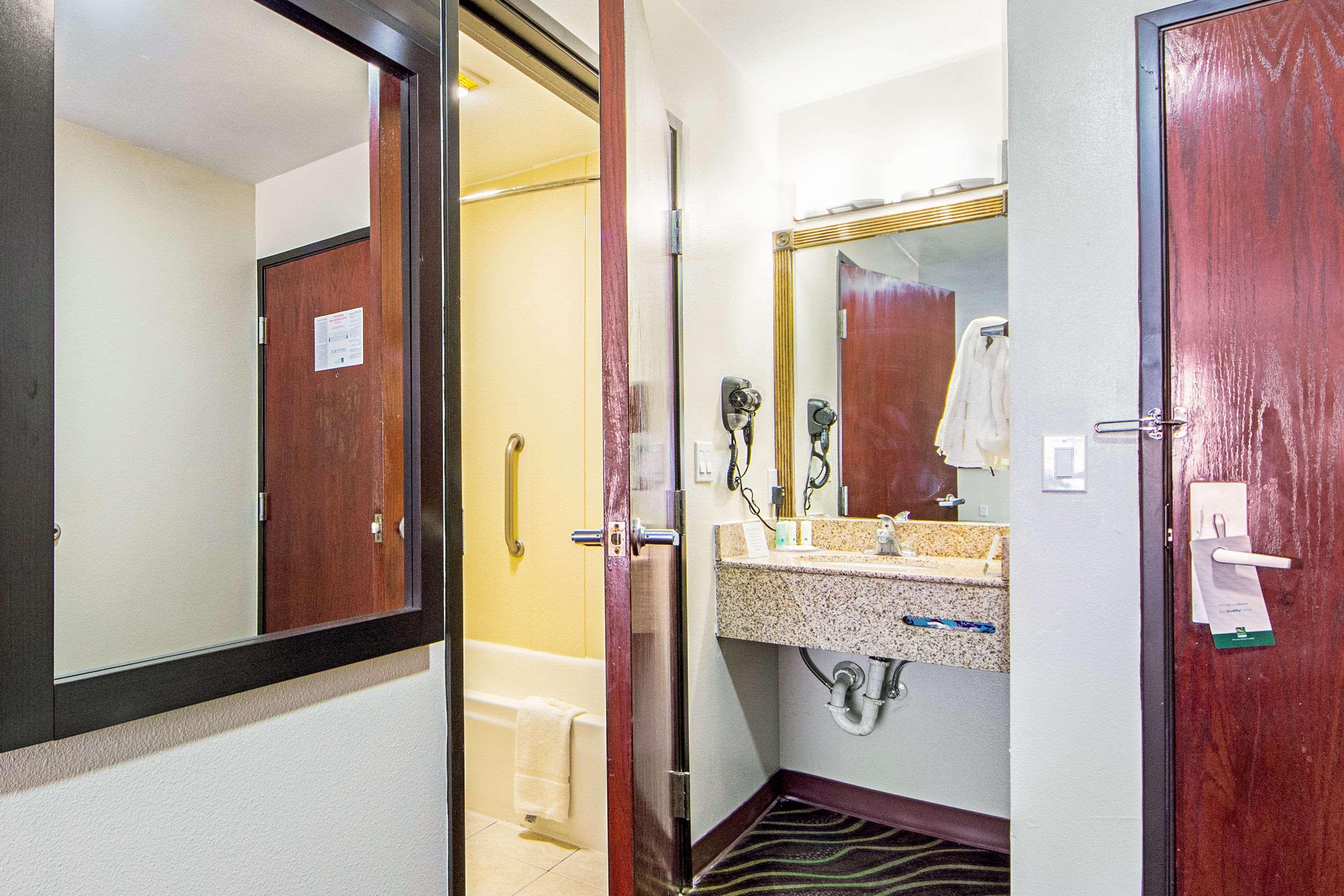 Quality Inn Greenville I-30 Extérieur photo