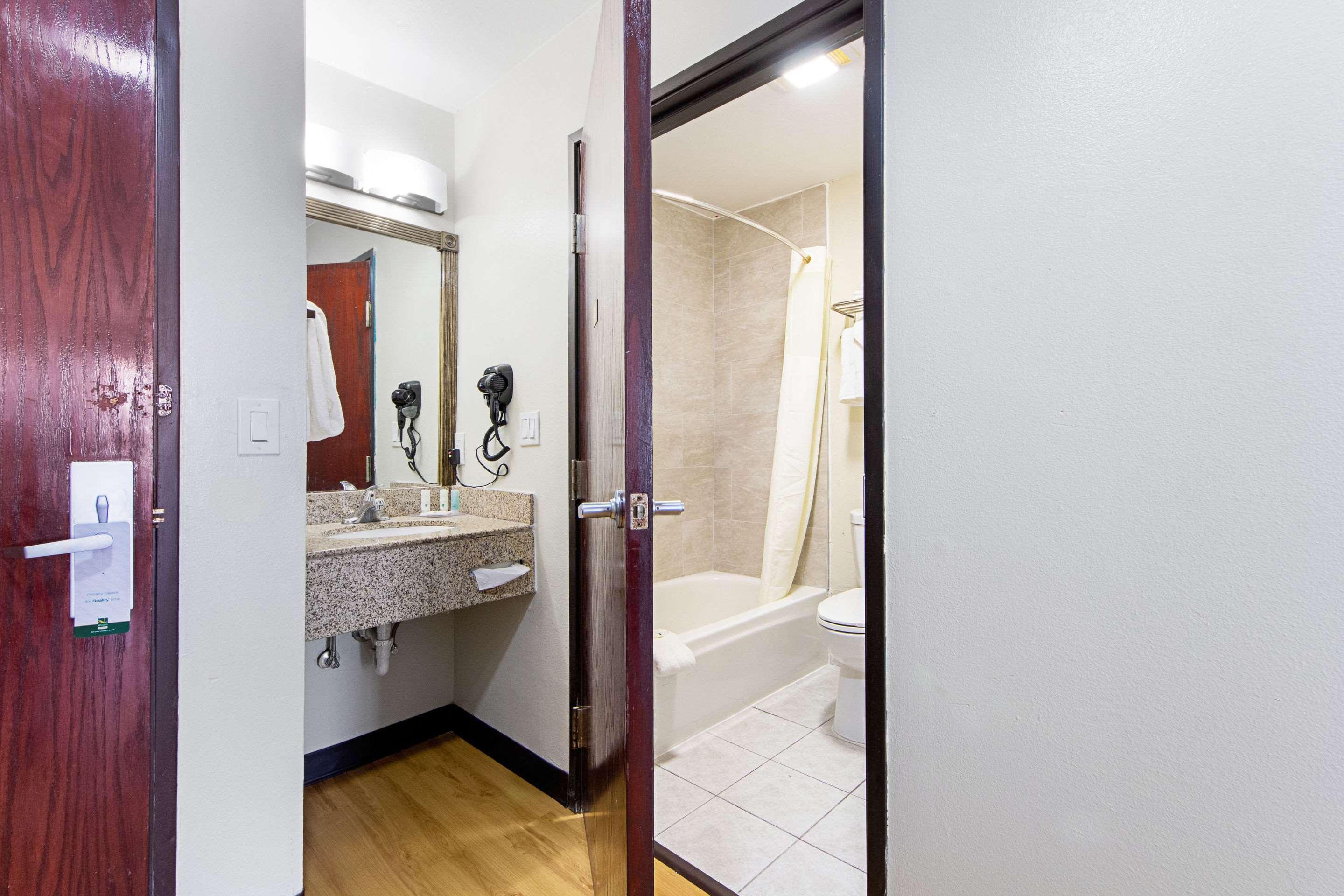 Quality Inn Greenville I-30 Extérieur photo